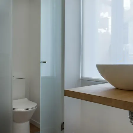 Super Downtown Apartment *